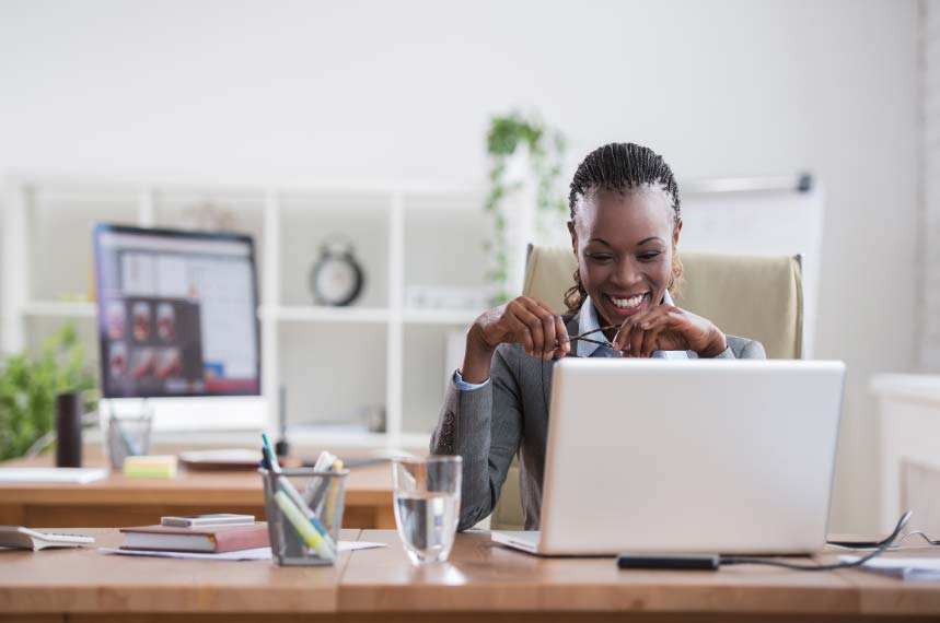 happy-business-woman
