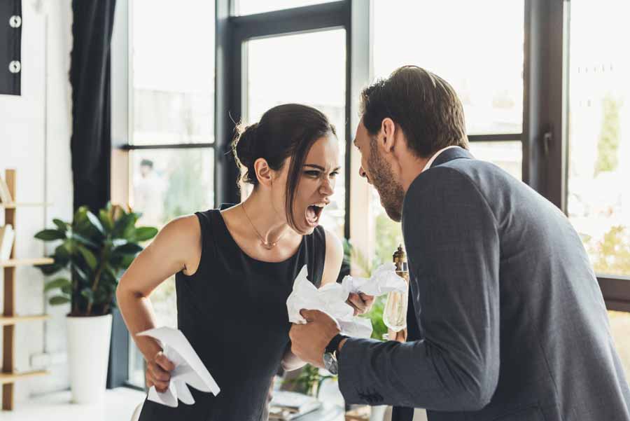 two-people-fighting
